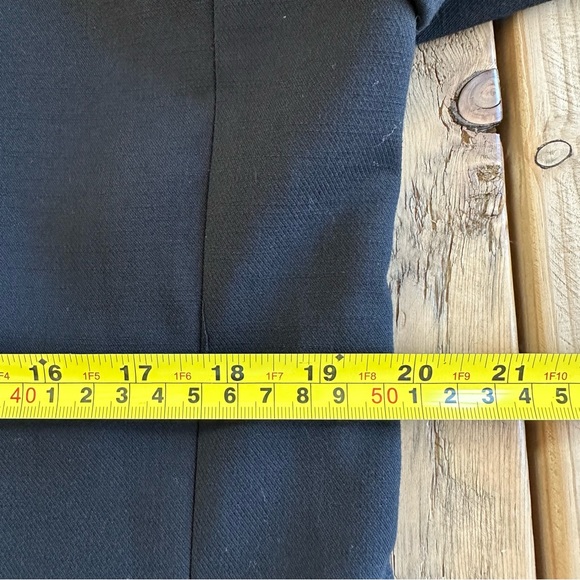 H&M Black Single Button Classic Blazer Women’s Size 12 - Picture 11 of 15